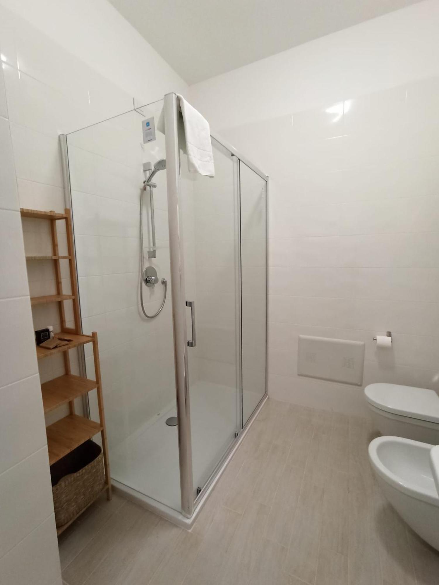 Residence Borromeo チェザーノ・モデルノ エクステリア 写真